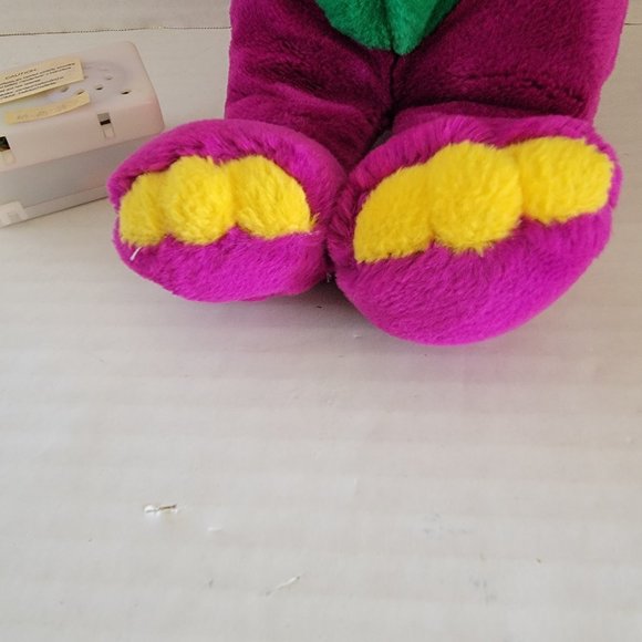 Small Barney Purple Green Dinosaur Plush Doll PBS Kids TV Show I Love You Heart - Picture 4 of 11